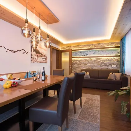 Garni Mirabell Hotel Ischgl