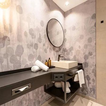 Hotel Garni Mirabell 3*