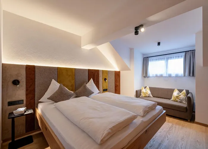 Hotel Garni Mirabell Ischgl