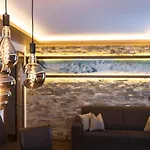 Garni Mirabell 3*