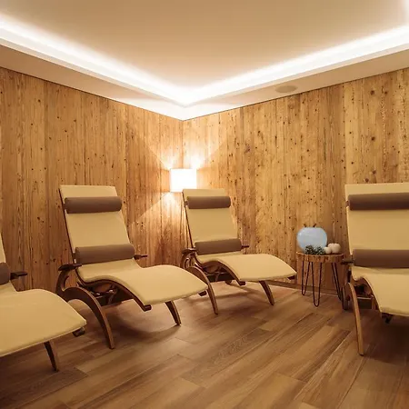 Szálloda Garni Mirabell 3*